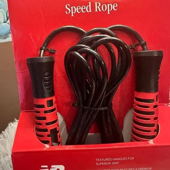 New Balance Red and Black Speed Rope for exercise - Picture 1 of 4